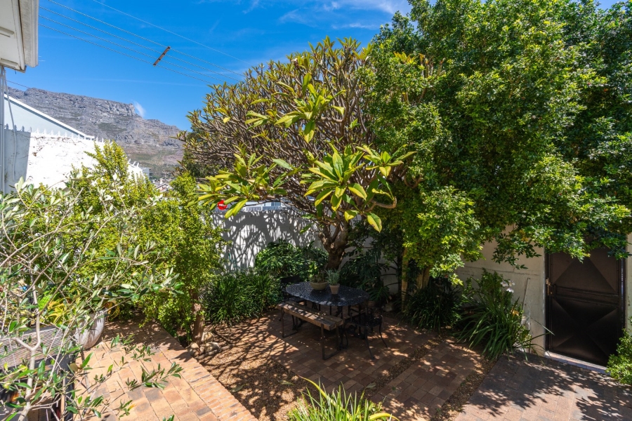 3 Bedroom Property for Sale in Gardens Western Cape